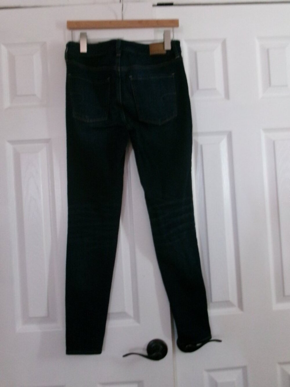 AMERICAN EAGLE HIGH RISE JEANS - Picture 3 of 3